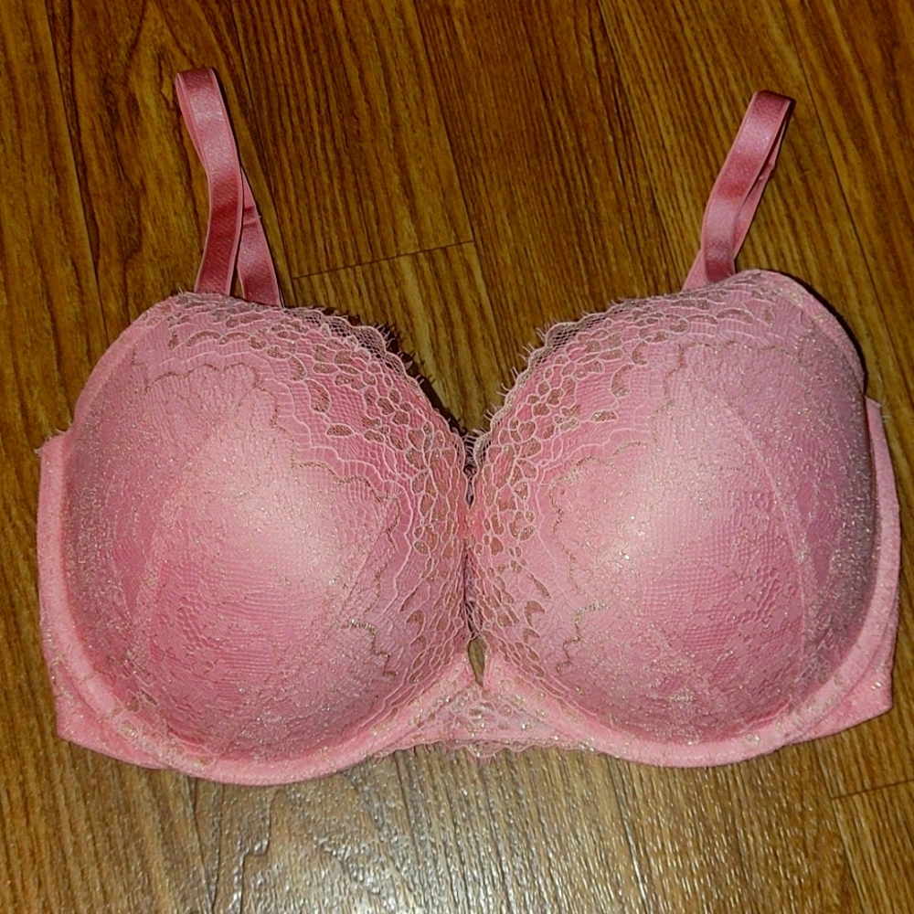 Victoria Secrets Dream Angel Push Up Bra 34DDD